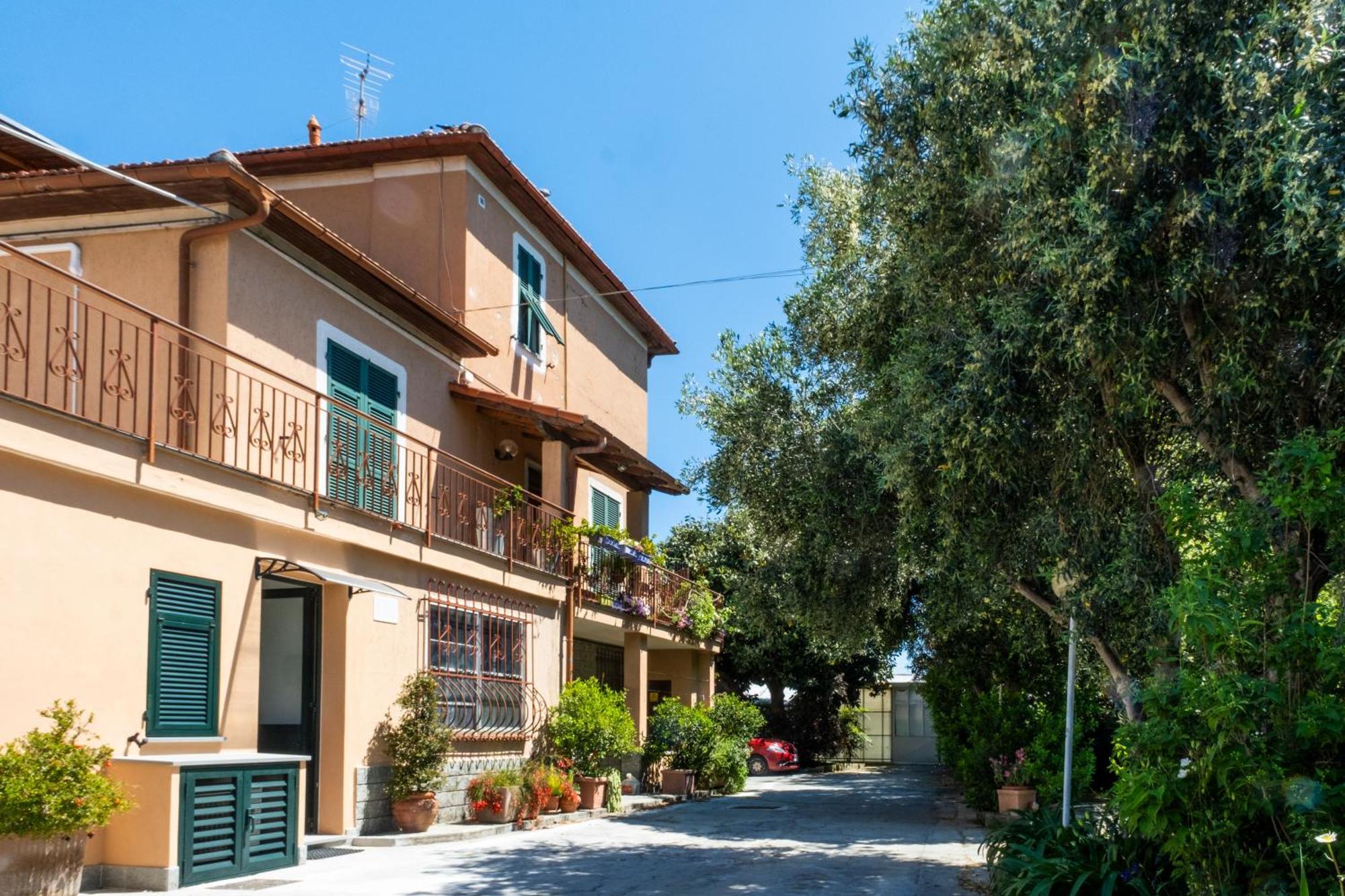Agriturismo Giorgi Appartamenti In Riviera Ligure Albenga Zewnętrze zdjęcie